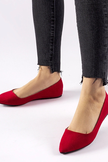 Ballerines à bout pointu... 2