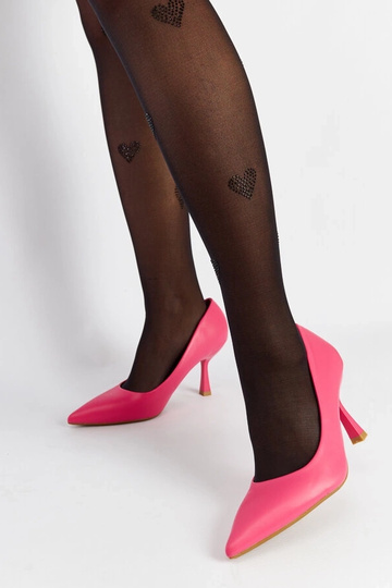 Escarpins à talons bas...