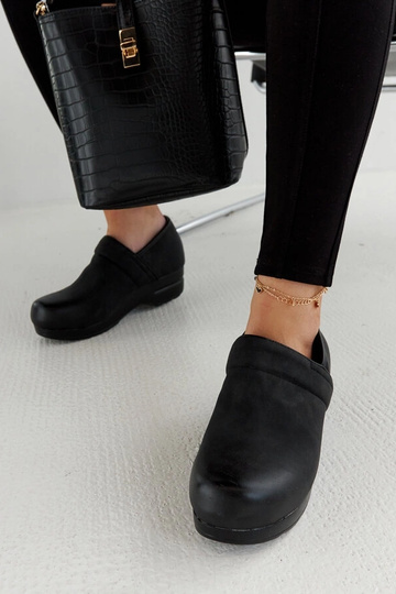 Chaussures à plateforme Montoro noires