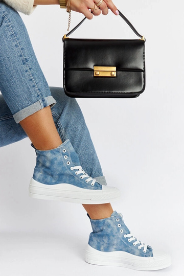 Baskets à plateforme bleues... 2