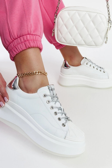 Baskets blanches à...