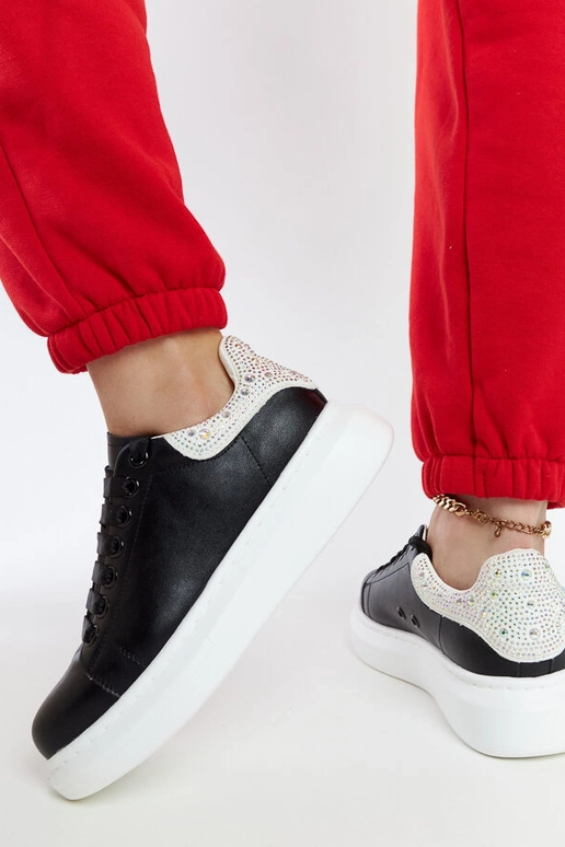 Baskets noires à plateforme GOE JJ2N4052