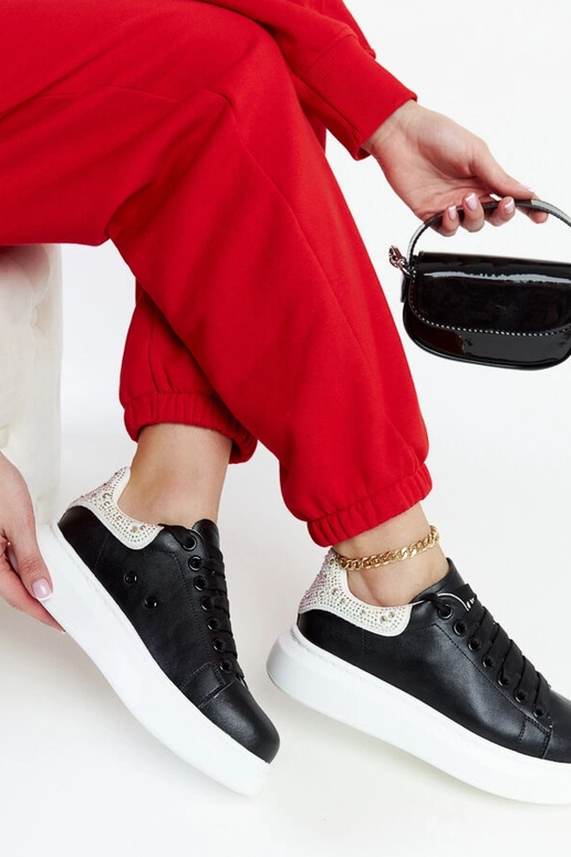 Baskets noires à plateforme GOE JJ2N4052