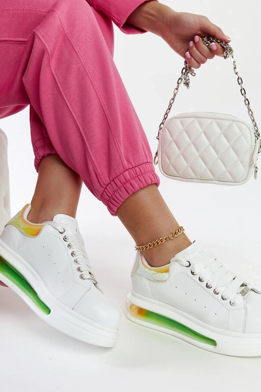 Baskets blanches à plateforme GOE...