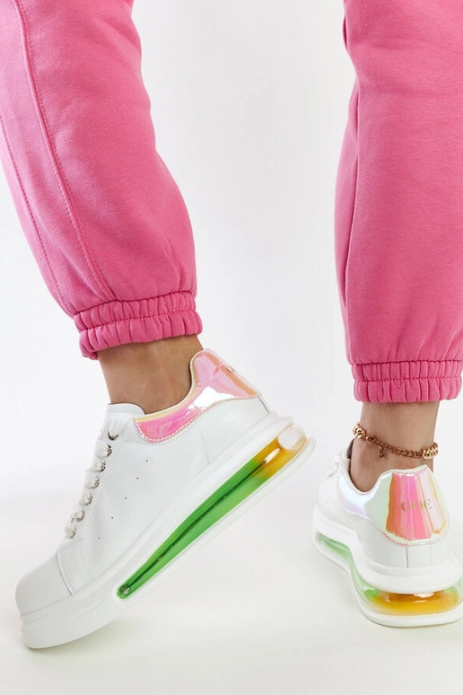 Baskets blanches à plateforme GOE...