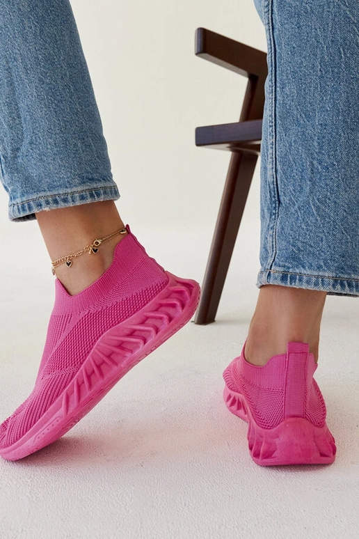 Baskets de sport rose foncé de Neda