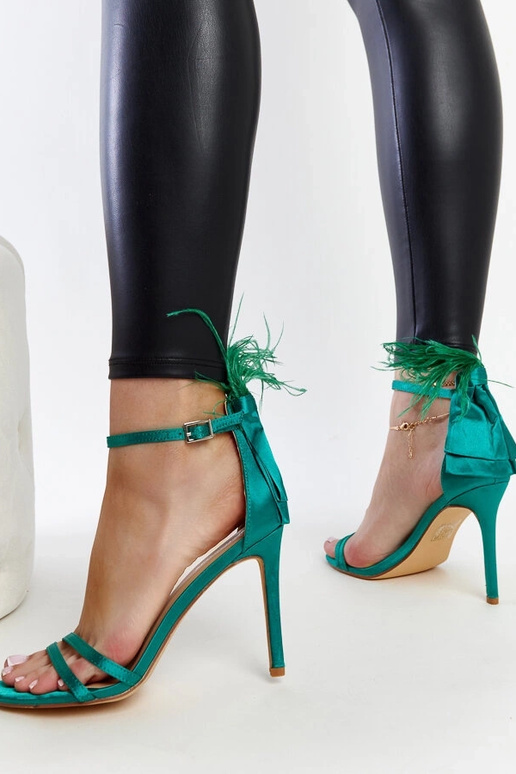 Sandales à plumes vertes Adalgisio Sandales à plumes vertes Adalgisio