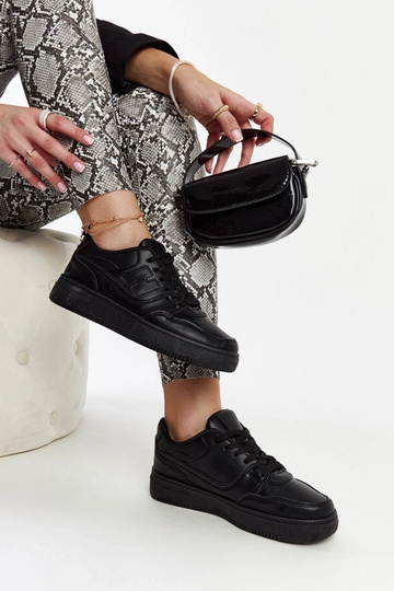 Baskets noires à plateforme... 2