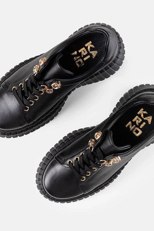 Baskets en cuir noires à plateforme... Baskets en cuir noires à plateforme...