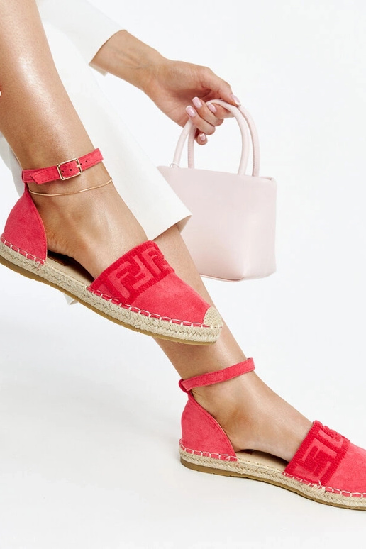 Espadrilles rose foncé avec broderie... Espadrilles rose foncé avec broderie...