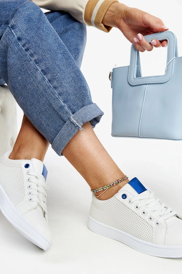 Baskets blanches en cuir...