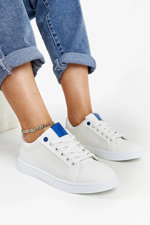 Baskets blanches en cuir écologique...