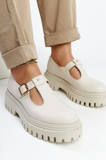 Chaussures semi-formelles en cuir beige Karino