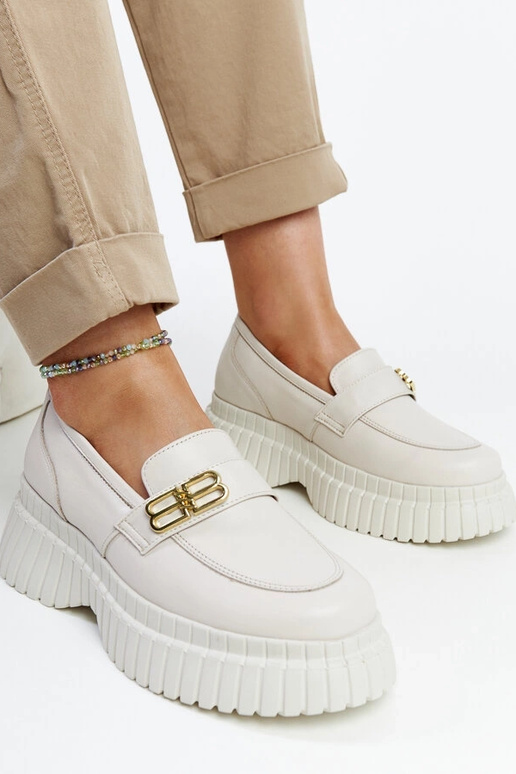 Chaussures semi-formelles en cuir... Chaussures semi-formelles en cuir...