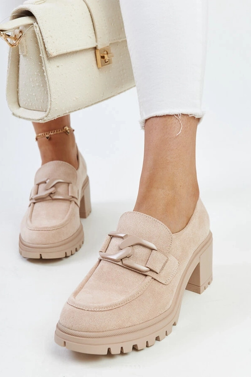 Bottines beiges avec semelle... Bottines beiges avec semelle...