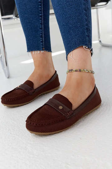 Mocassins en tissu marron...