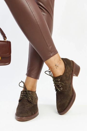 Bottines à talons en daim... 2