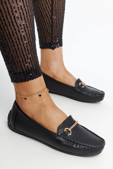 Mocassins noirs à boucle décorative Adila