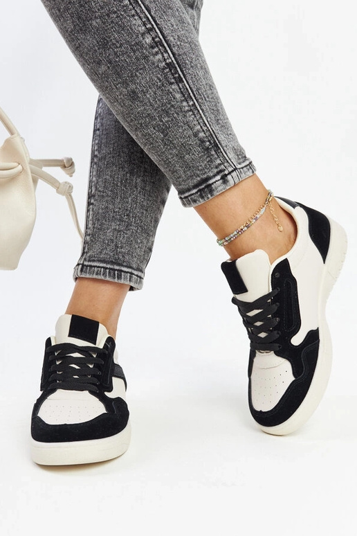 Baskets à paillettes noires et...