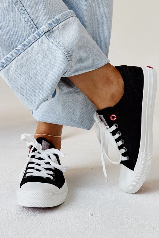 Baskets femme en tissu noir CROSS JEANS