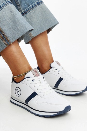 Baskets femme blanches et bleu marine CROSS JEANS