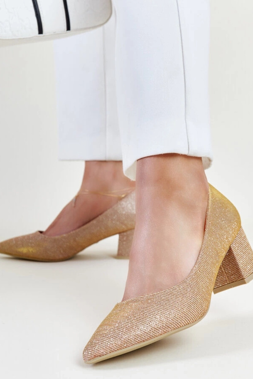 Escarpins roses scintillants à talon... Escarpins roses scintillants à talon...