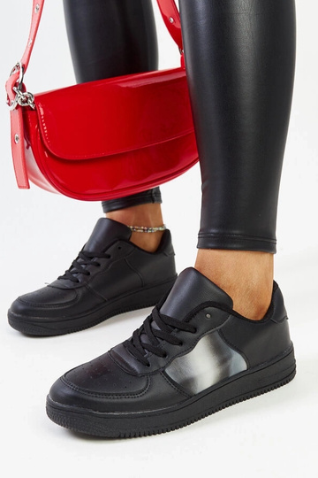 Baskets noires à plateforme...