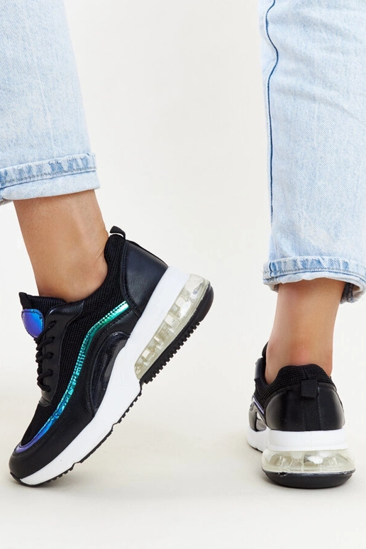 Baskets noires avec hologramme Jelka