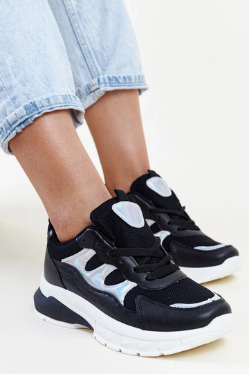 Baskets noires à semelles... 2