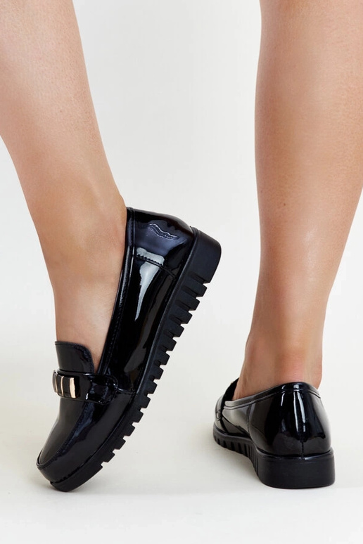 Mocassins en cuir verni noir avec... Mocassins en cuir verni noir avec...