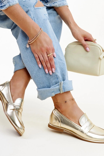 Mocassins classiques dorés... 2