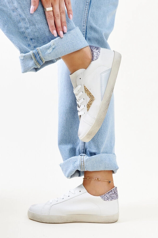 Baskets blanches effet "usé" par Gombol