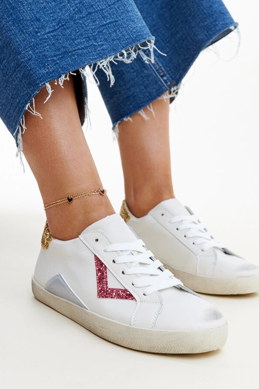 Baskets blanches effet "usé" par Gombol