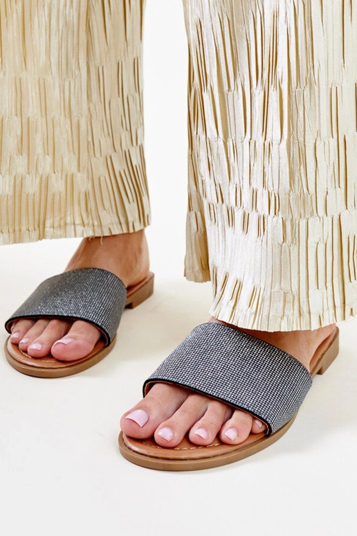 Tongs Anilsa noires brillantes Tongs Anilsa noires brillantes