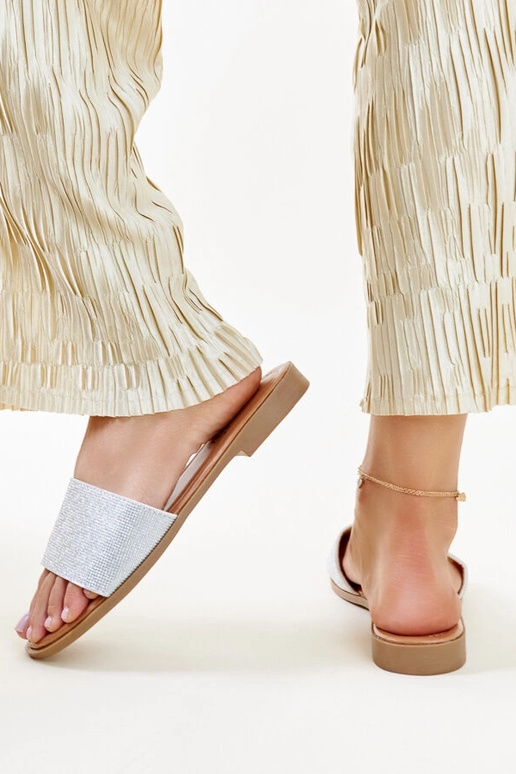 Tongs Anilsa argentées brillantes Tongs Anilsa argentées brillantes