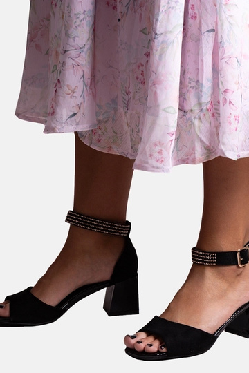 Sandales en cuir verni noir Athir