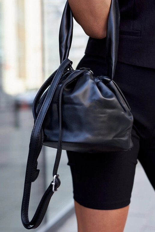 Petit sac noir type "sac" Aamala Petit sac noir type "sac" Aamala