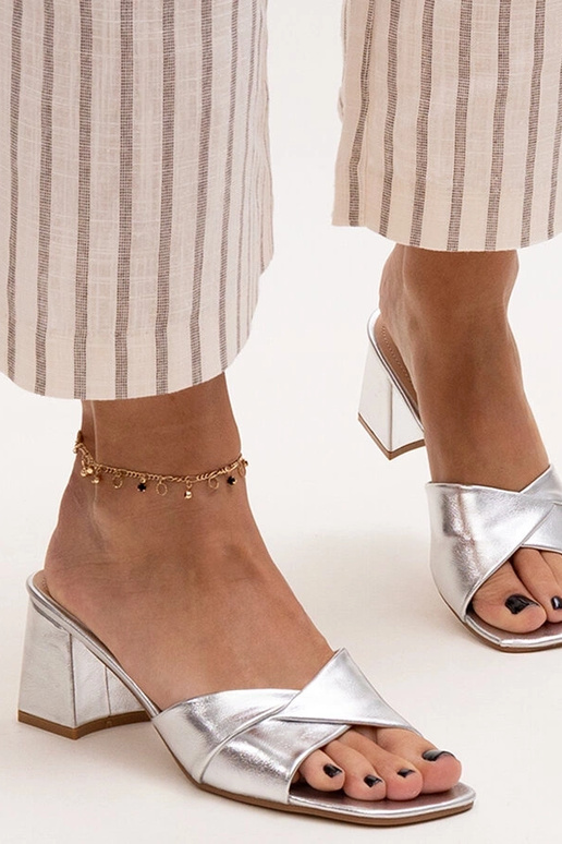 Mules à talons hauts argentées Fanan Mules à talons hauts argentées Fanan