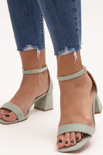 Sandales à talons hauts vert clair Issa 2