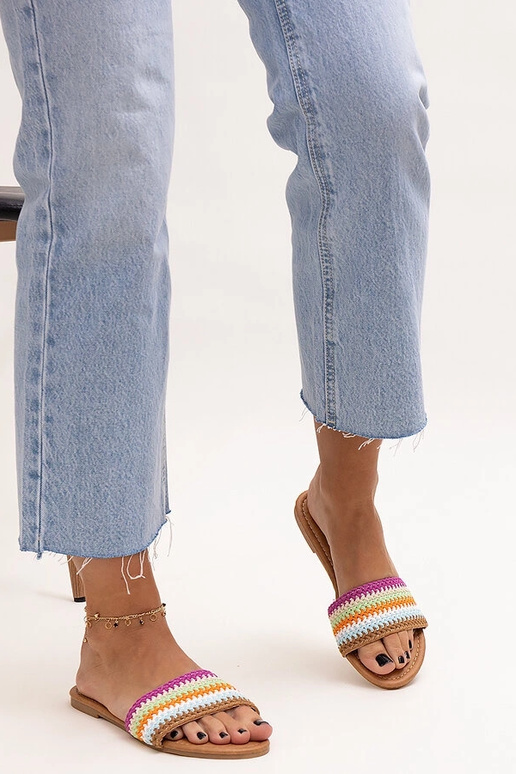 Tongs brodées multicolores Marika Tongs brodées multicolores Marika