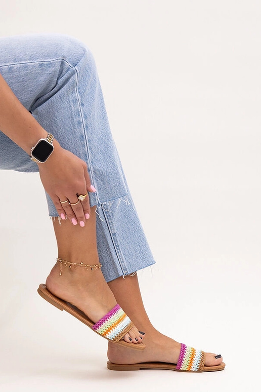 Tongs brodées multicolores Marika Tongs brodées multicolores Marika