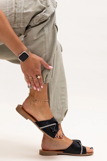 Bouchons décorés d'une... 2