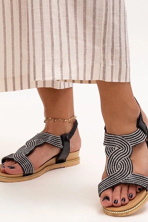 Sandales noires ornées de zircons Gairsa Sandales noires ornées de zircons Gairsa