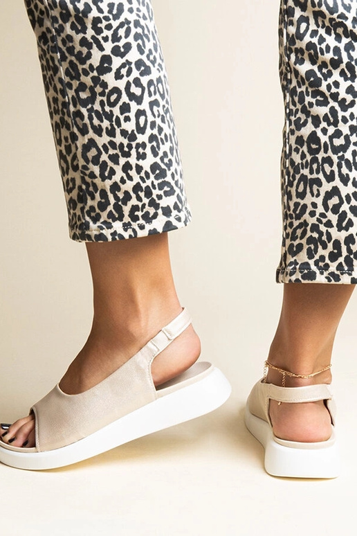 Sandales à enfiler à paillettes... Sandales à enfiler à paillettes...