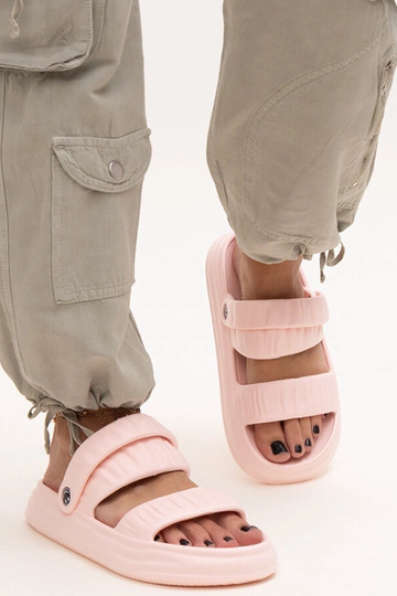 Sandales en mousse froncées roses Coreia 2