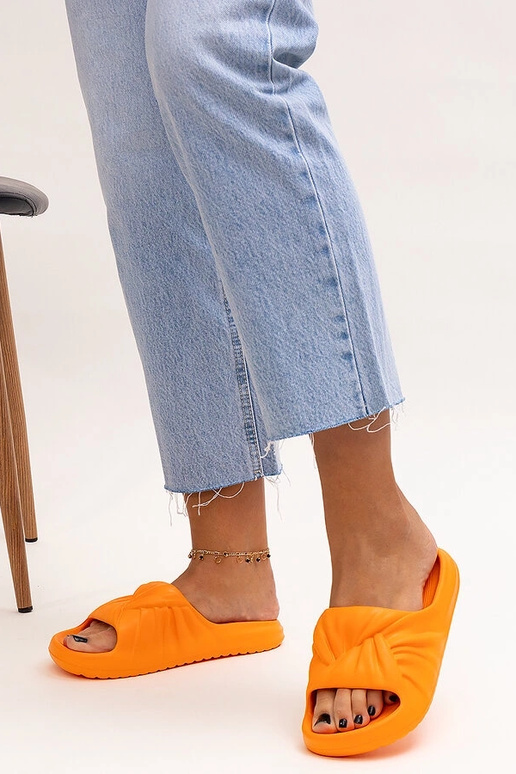 Tongs en mousse orange Cunta Tongs en mousse orange Cunta