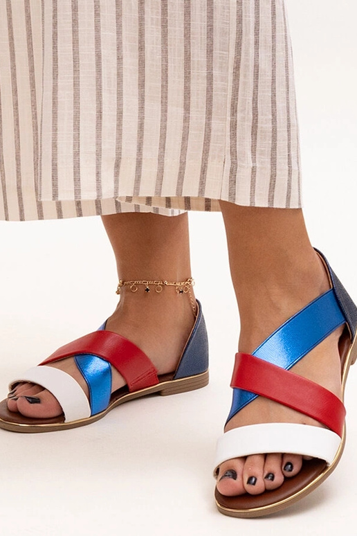 Sandales à talons fermés colorées... Sandales à talons fermés colorées...