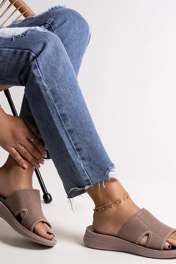 Tongs à plateforme Linah Brown 2