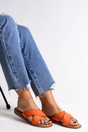 Tongs en cuir écologique orange Klementyna 2
