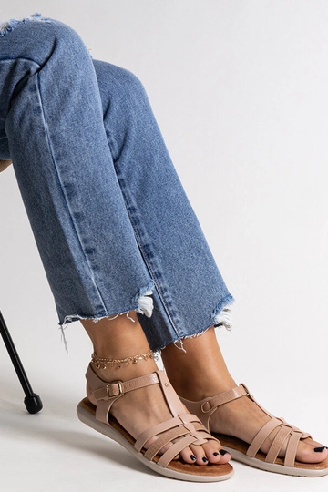 Sandales en cuir écologique...